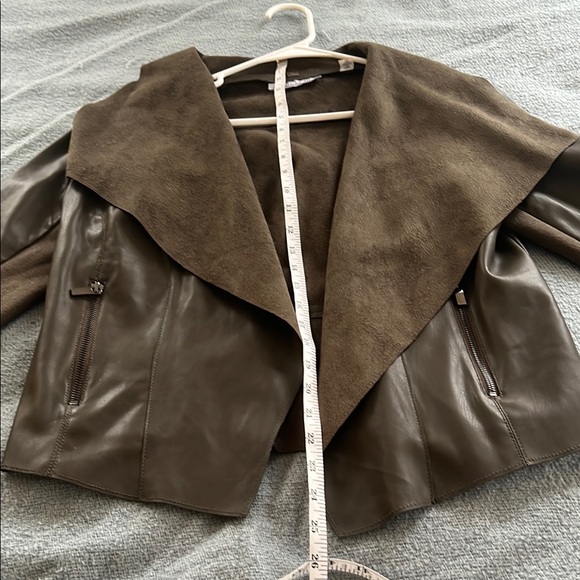 Bagatelle Women's Olive Green Jacket - Picture 15 of 16